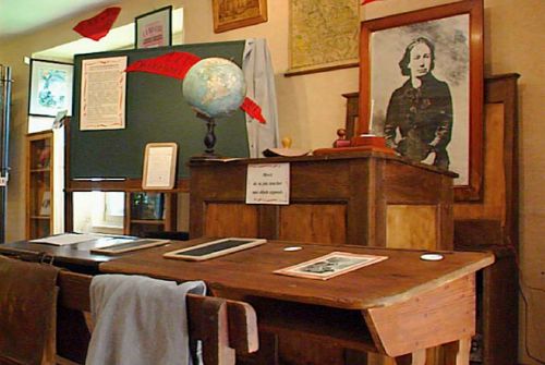 musee ecole louise michel vroncourt la cote.